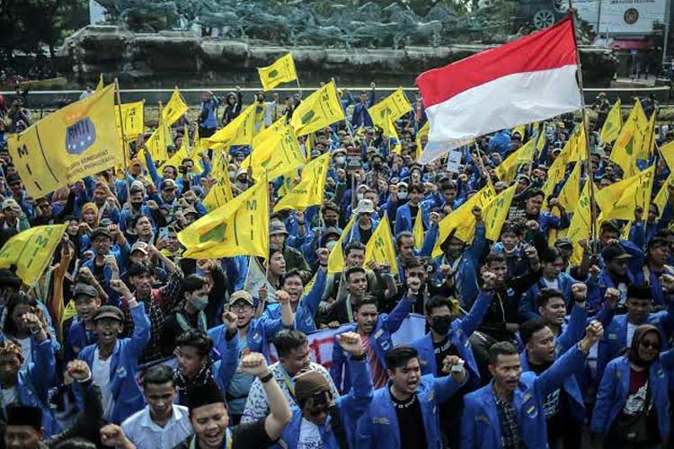 Mahasiswa dan Krisis Keteladanan: Kader PMII Jangan Hanya Pandai Bicara